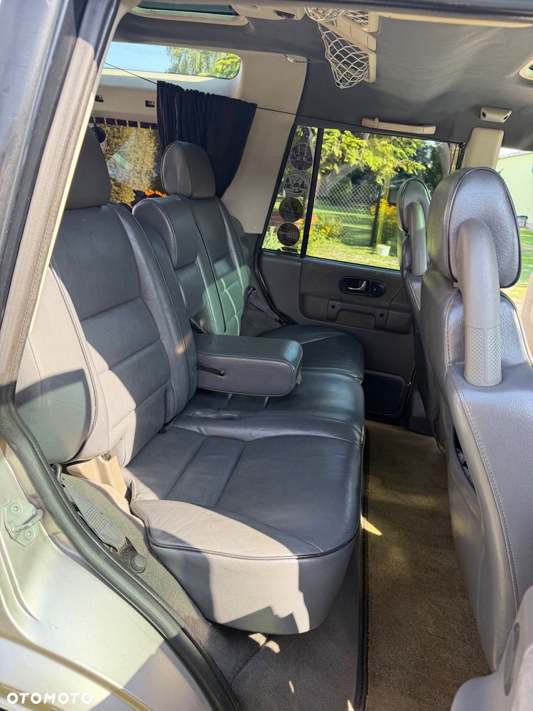 Land Rover Discovery - 32