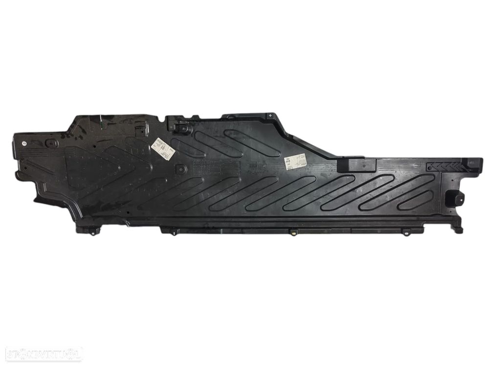 Resguardo Lateral dto inferior Mercedes C-Class W205/S205/C205 (2014-2023) A2056842000 - 1
