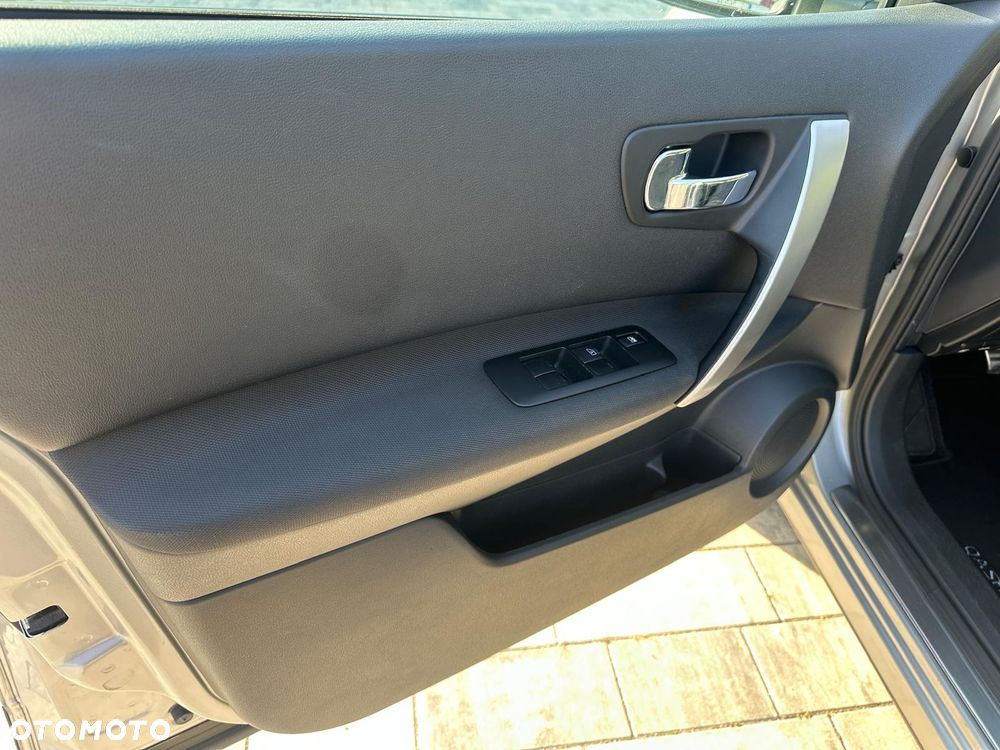 Nissan Qashqai 2.0 Tekna - 23