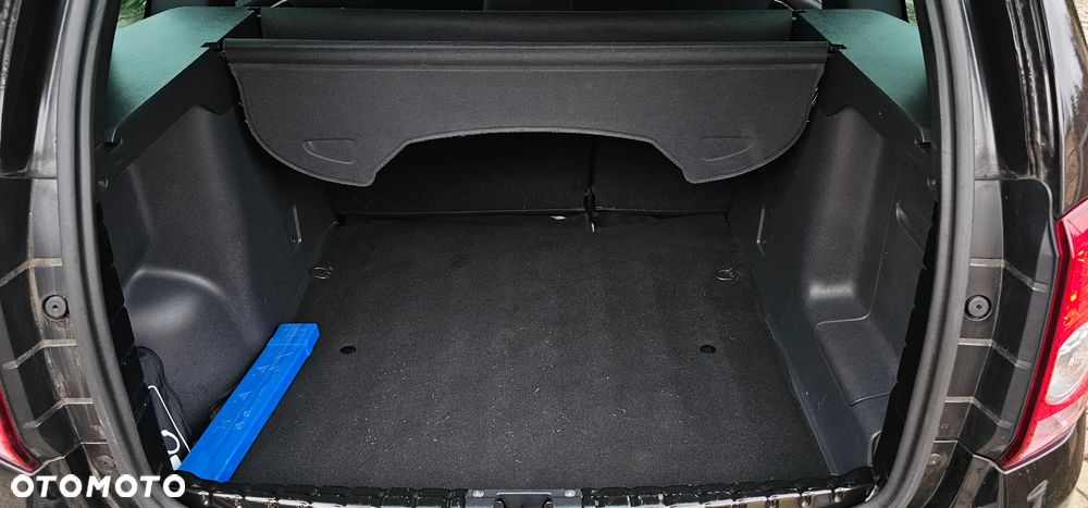 Dacia Duster 1.6 16V 4x2 - 11