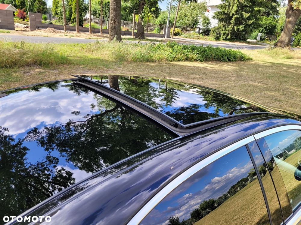Mercedes-Benz Klasa E 220 d Business Edition 9G-TRONIC - 12