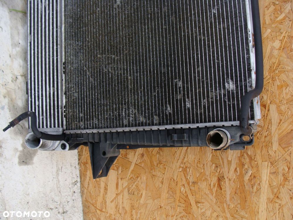 chłodnice wody klimy intercooler land rover discovery iv pcc500060 - 7