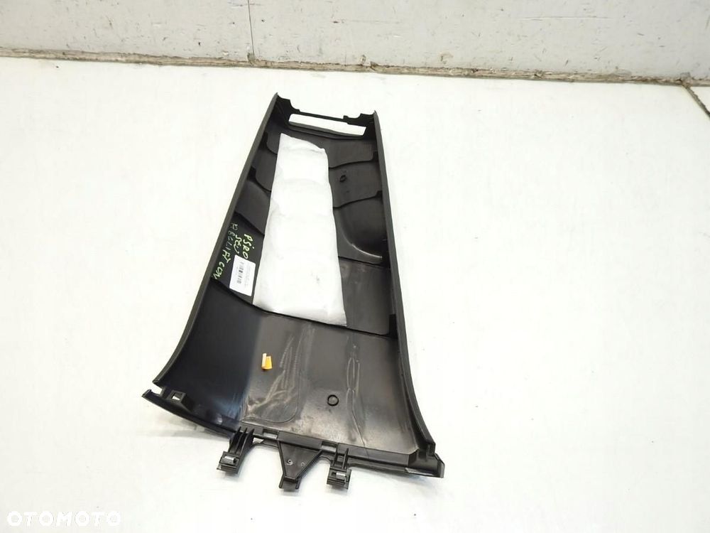 OSŁONA SŁUPKA B PRAWA VW PASSAT B6 LIFT KOMBI 3C0867292 - 3