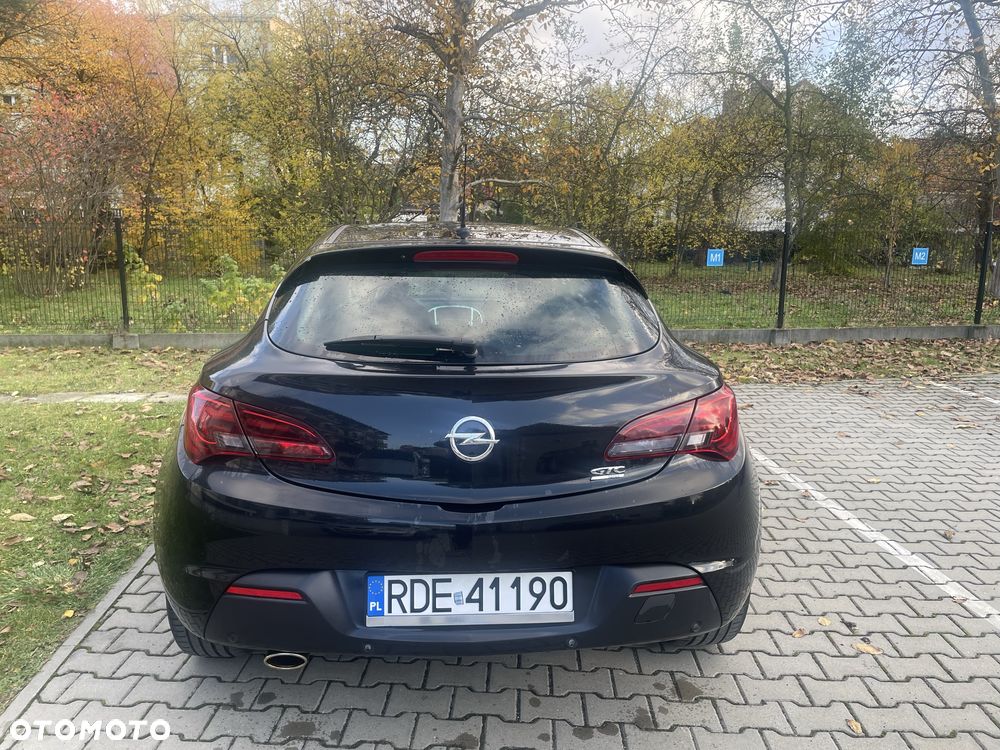 Opel Astra - 4