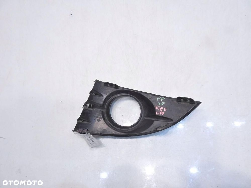 KRATKA ZDERZAKA PRAWA RENAULT SCENIC II LIFT P0009765 - 3