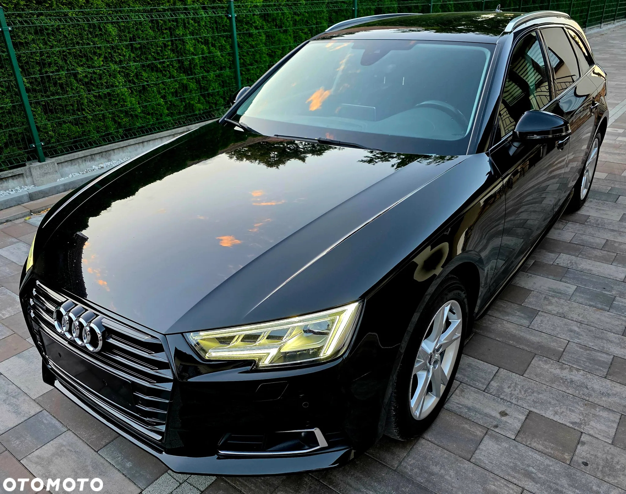 Audi A4 Avant 2.0 TDI Quattro S tronic - 14