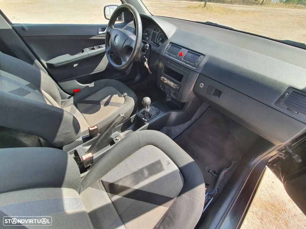 Skoda Fabia 1.2 Elegance - 11