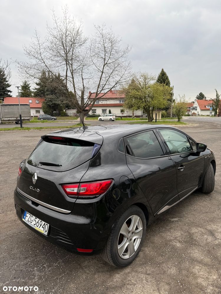 Renault Clio 1.2 16V Limited - 6