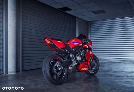 Honda CBR - 11