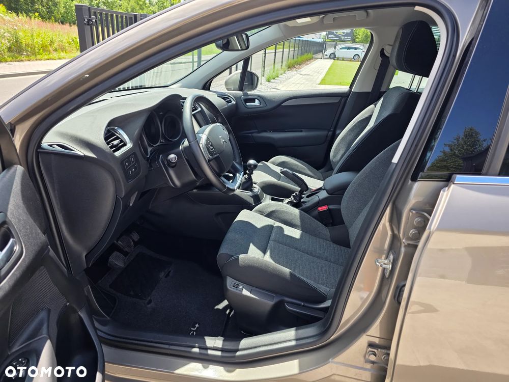 Citroën C4 1.2 e-THP Selection - 10
