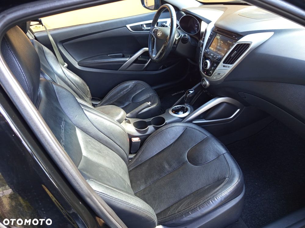 Hyundai Veloster 1.6 DCT Premium - 3