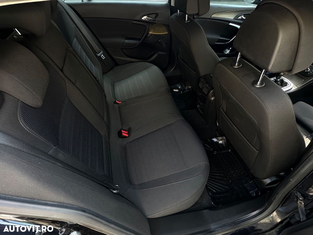 Opel Insignia 2.0 CDTi ECOFLEX Start/Stop Edition - 16