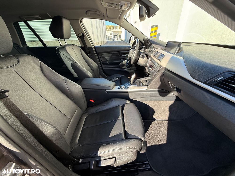 BMW Seria 3 320d Touring Aut. Efficient Dynamics Edition - 17
