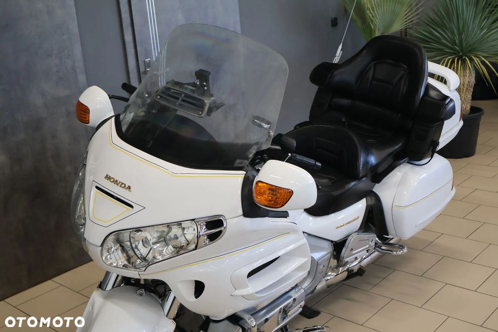 Honda GL - 1
