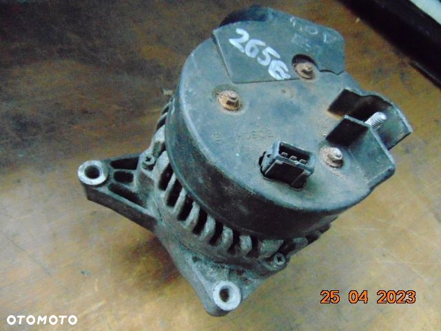 BMW V8 8 E31 E38 e39 840i 740i 735i 540i 535i M62 ALTERNATOR 1433266 1432831 0123515010  BOSCH 140A - 3