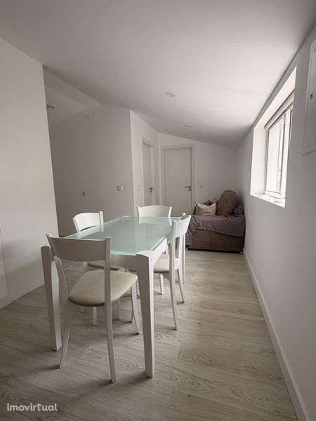 Venda de casa em Almada - Grande imagem: 4/11