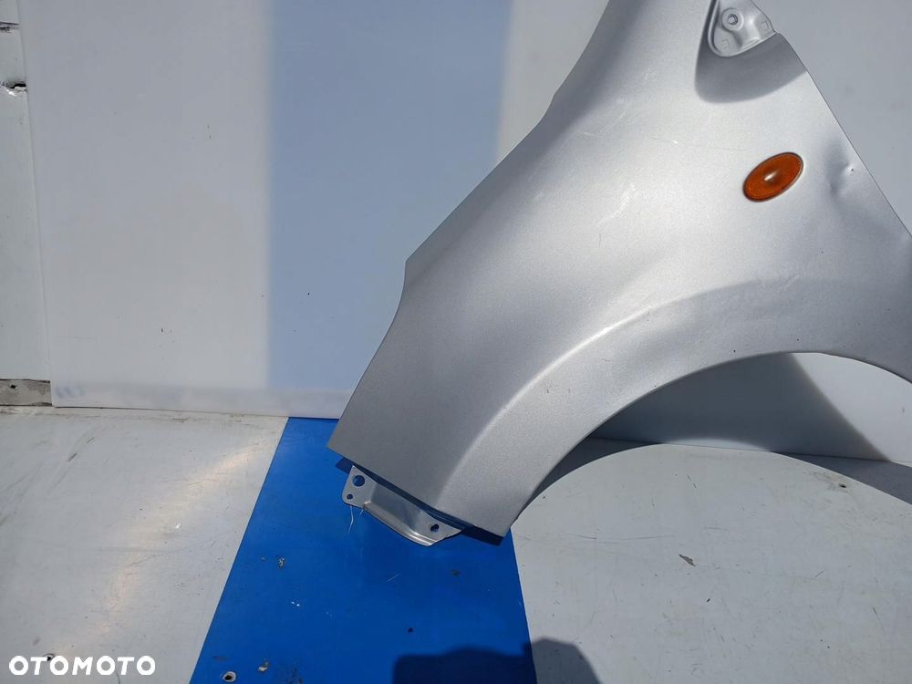 BŁOTNIK PRZÓD PRZEDNI LEWY NISSAN PIXO SREBRNY - 2