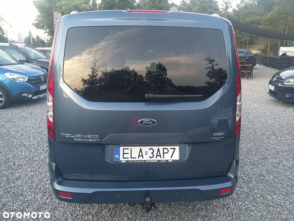 Ford Tourneo Connect - 32