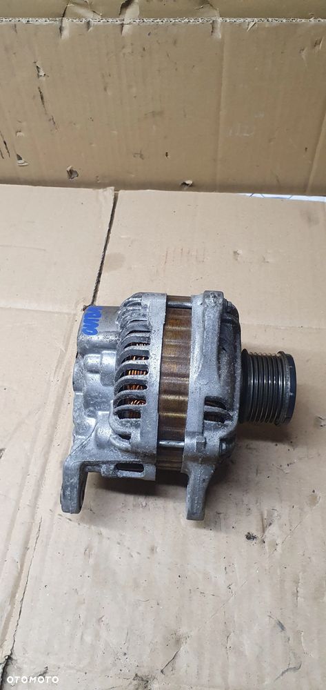 Alternator prądnica Subaru Legacy IV Lift Outback 2.0 D 23700-AA590 - 1