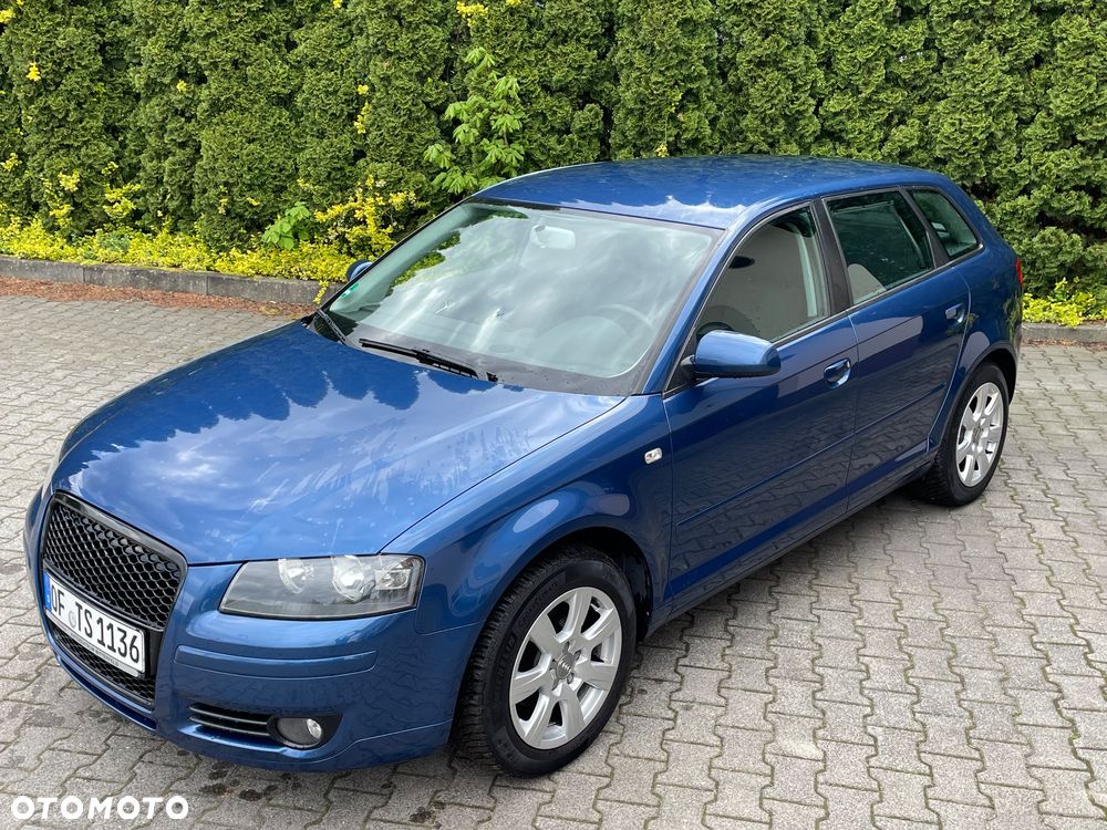 Audi A3 ver-1-6-fsi-ambiente - 7