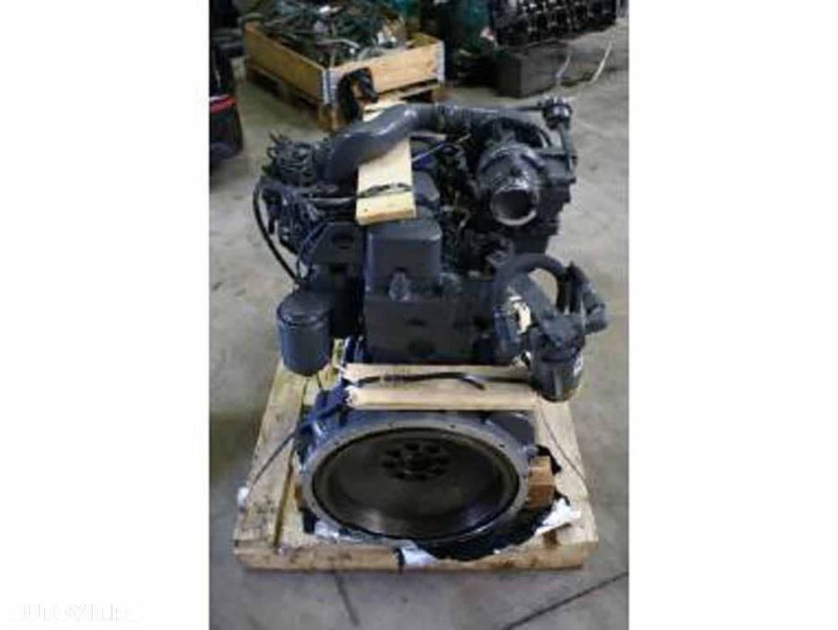 Motor cummins 4bt - 1