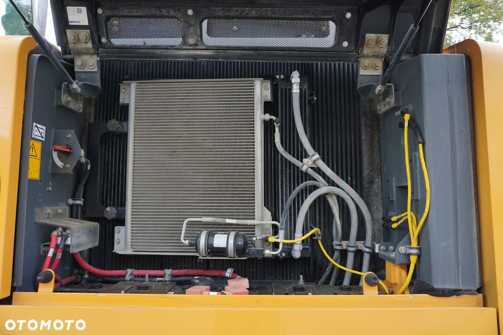 Liebherr R 920 LC - 10