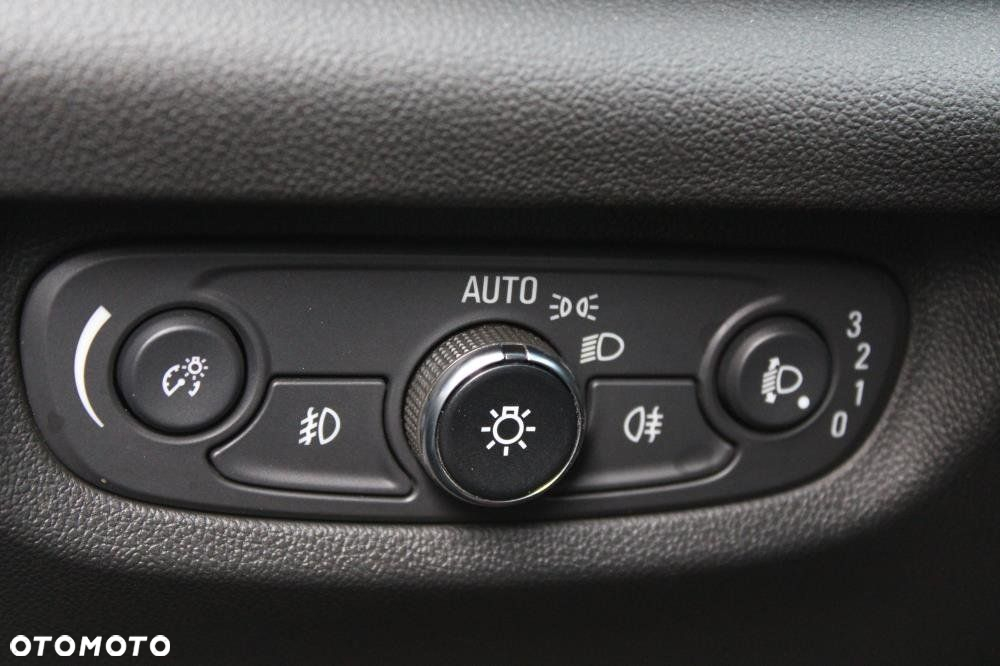 Opel Insignia - 14