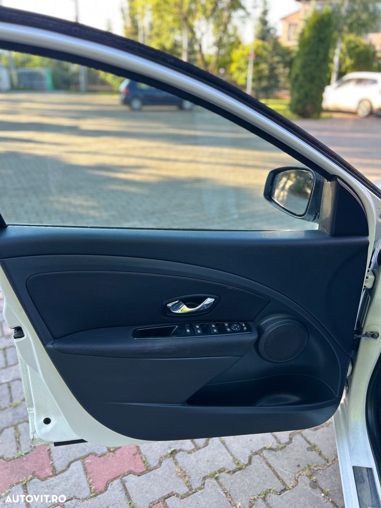 Renault Megane 1.5 dCI Privilege - 15