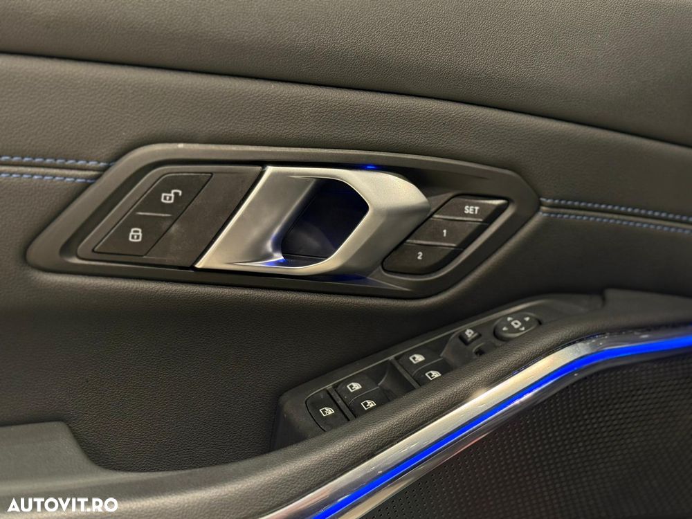 BMW Seria 3 320d xDrive AT MHEV - 24
