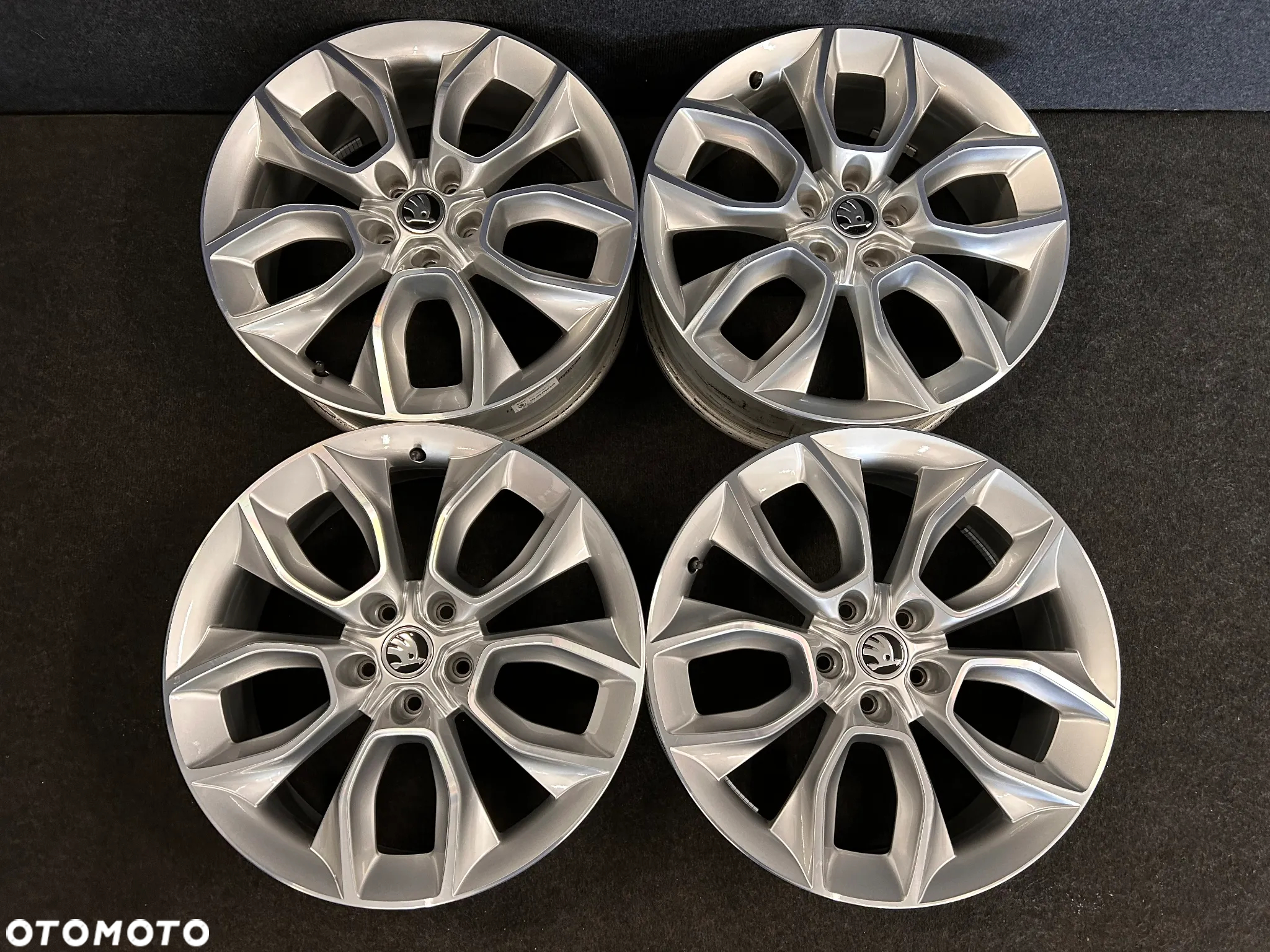Alufelgi SKODA Kodiaq, Karoq, Superb III, Octavia III 19 cali 5x112 4szt. ładne! - 4