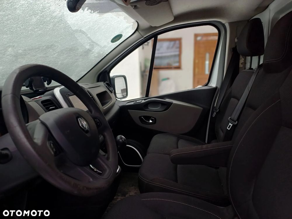 Renault Trafic - 6