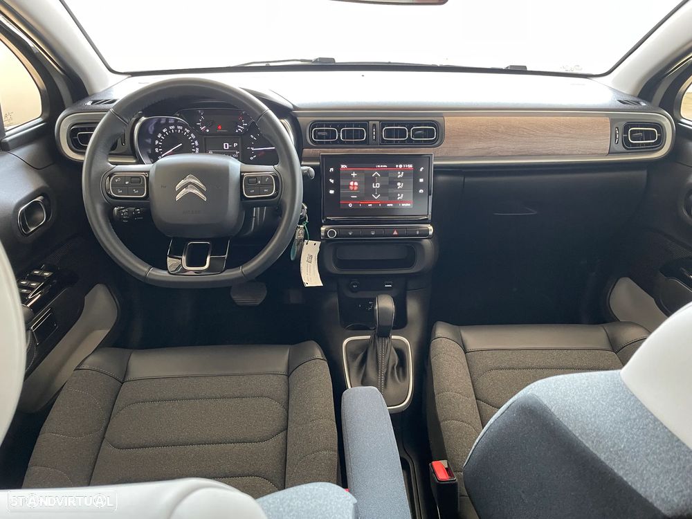 Citroën C3 1.2 PureTech Shine EAT6 - 13