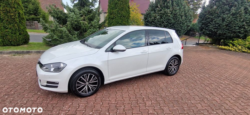 Volkswagen Golf 1.2 TSI BlueMotion Technology DSG Allstar - 9