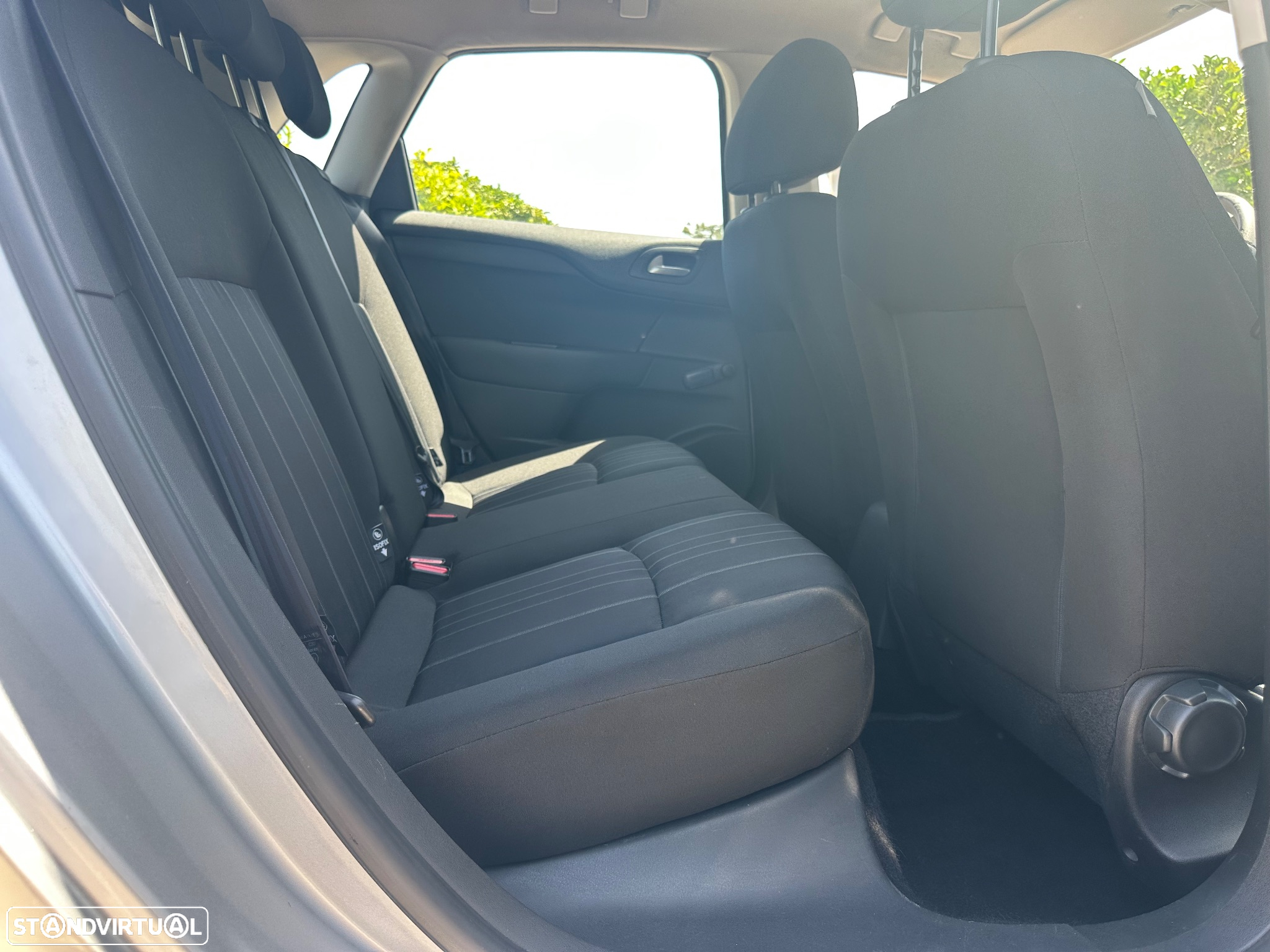 Citroën C4 1.6 HDi Attraction - 17