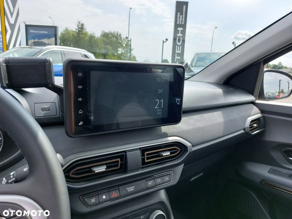 Dacia Sandero Stepway - 12