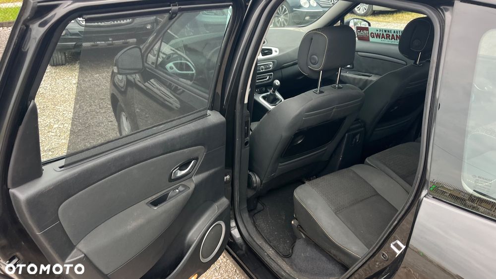 Renault Scenic TCe 130 Dynamique - 9