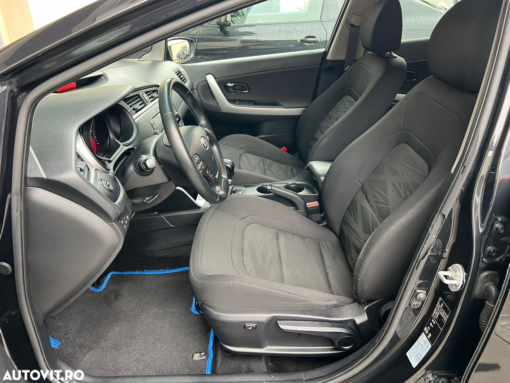 Kia Ceed - 15