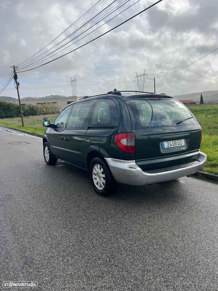 Chrysler Voyager 2.5 CRD LX - 2