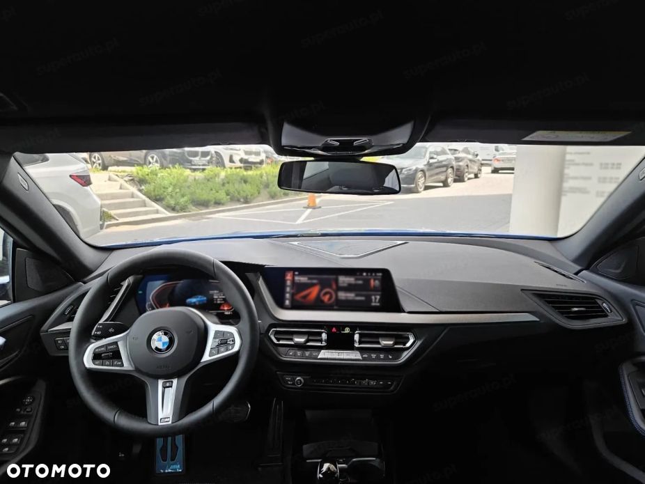 BMW Seria 2 218i M Sport - 9