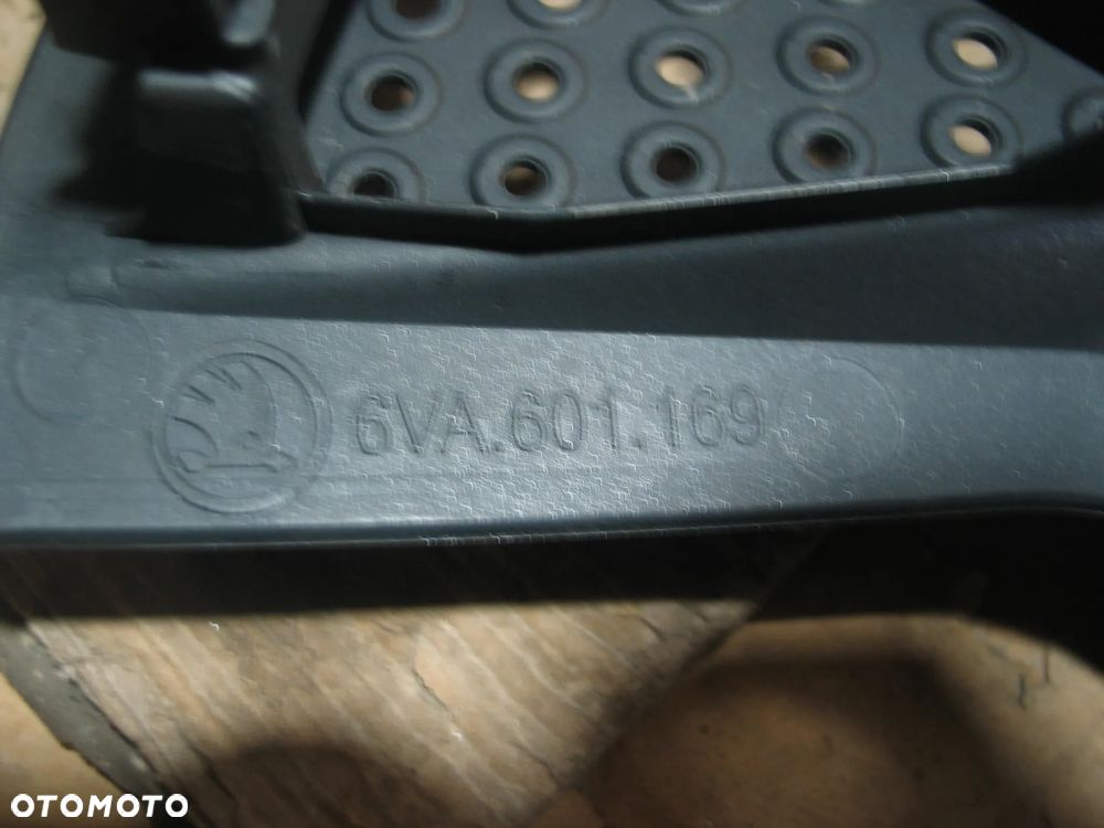 Kołpaki kolpak kapsel skoda fabia 4 IV 21r- 6VA601169 oryginal 4szt. - 12