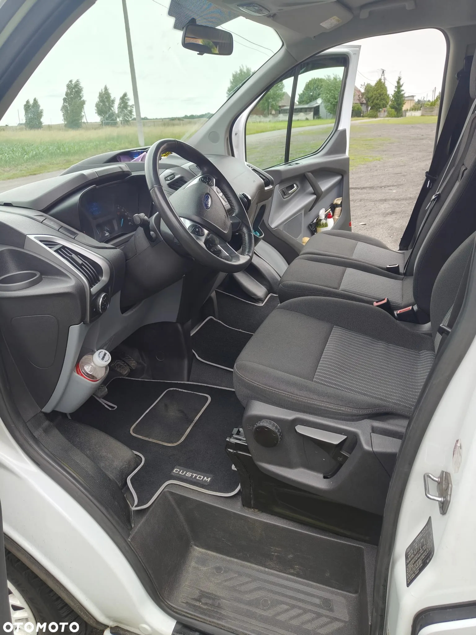 Ford Transit Custom - 8