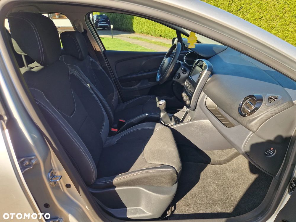 Renault Clio 0.9 TCe Limited - 10