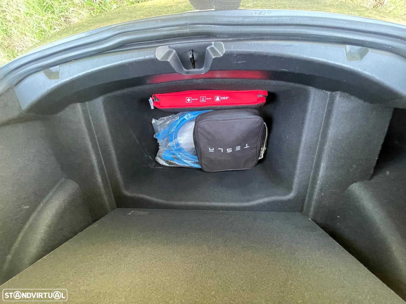 Tesla Model 3 Long-Range Dual Motor AWD - 36