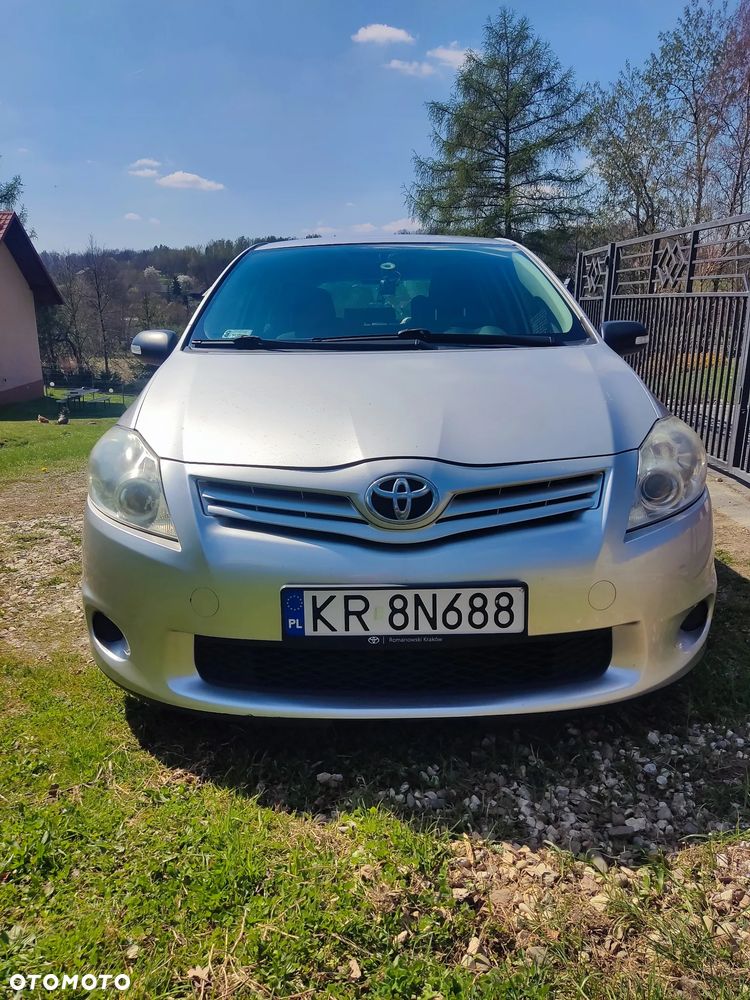 Toyota Auris 1.4 D-4D Terra - 9