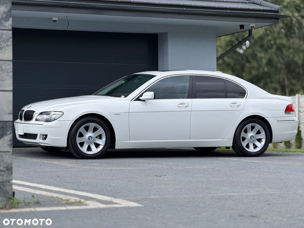BMW Seria 7 740i - 10