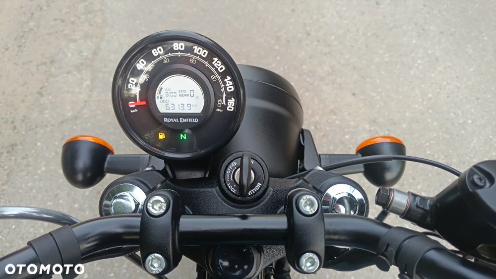 Royal Enfield HNTR - 7