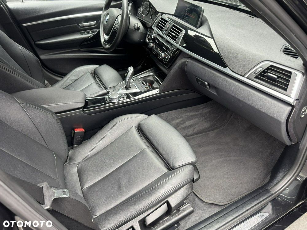 BMW Seria 3 - 23