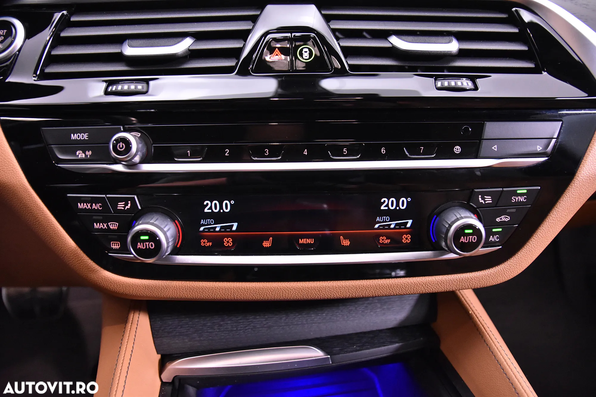 BMW Seria 5 520d Touring Aut. M Sport Edition - 19