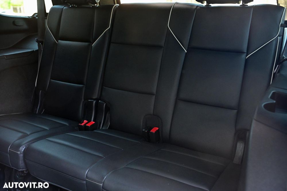 Cadillac Escalade 6.2 V8 AWD AT Platinum - 26