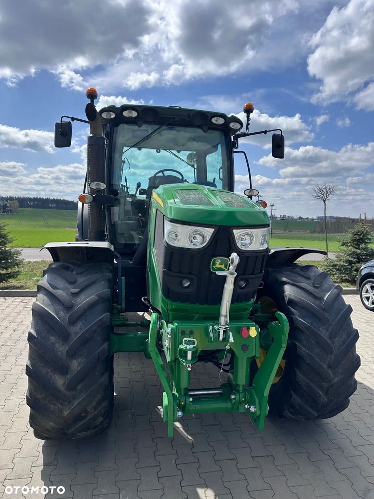 John Deere 6140R - 1